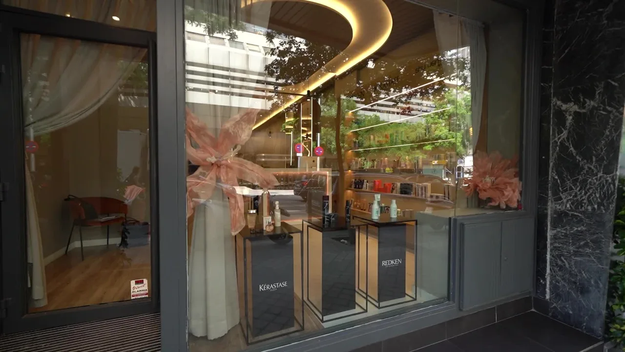 Interior del salón Eduardo Ferreira en Madrid